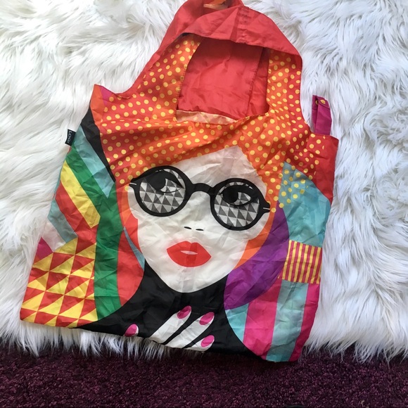 Handbags - Chic Reusable Folding Tote